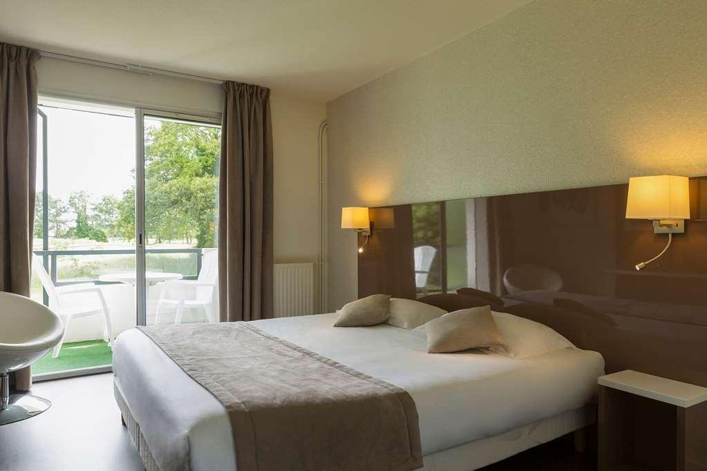 Hotel Du Golf Saint-Laurent Ploemel Rum bild