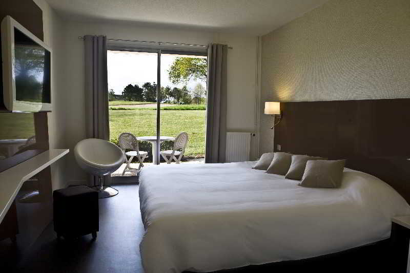 Hotel Du Golf Saint-Laurent Ploemel Exteriör bild